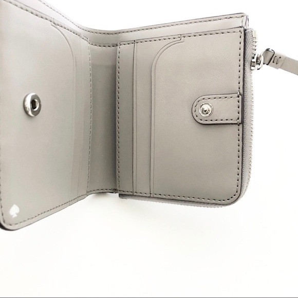 Kate Spade Wallet - Picture 3 of 5